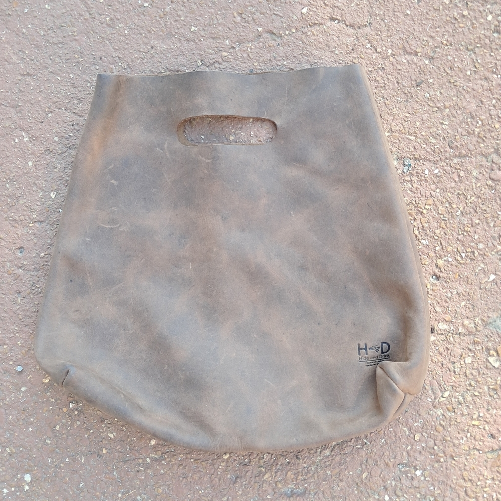 HIDE AND DRINK Brown Leather Bag